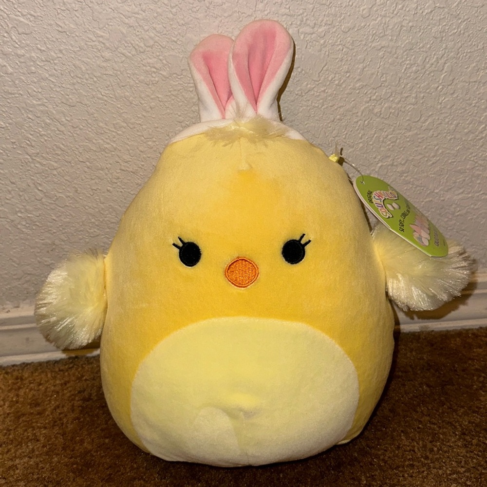 Aimee the Easter Chick with Bunny Ears Squishmallow 8” NWT